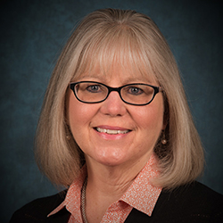 Rosann Spiegel headshot