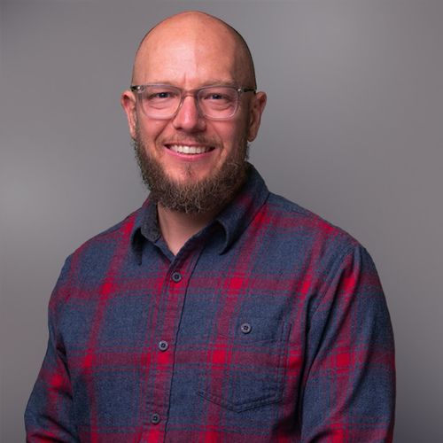 nathan renner headshot